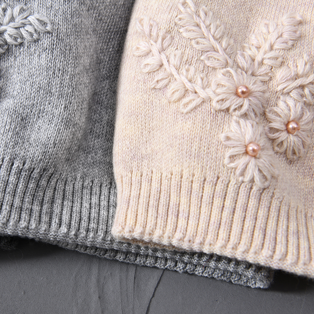 Factory Wholesale Customize Knitted Beanie Hat Women Winter Hat embroidered Plain Beanie