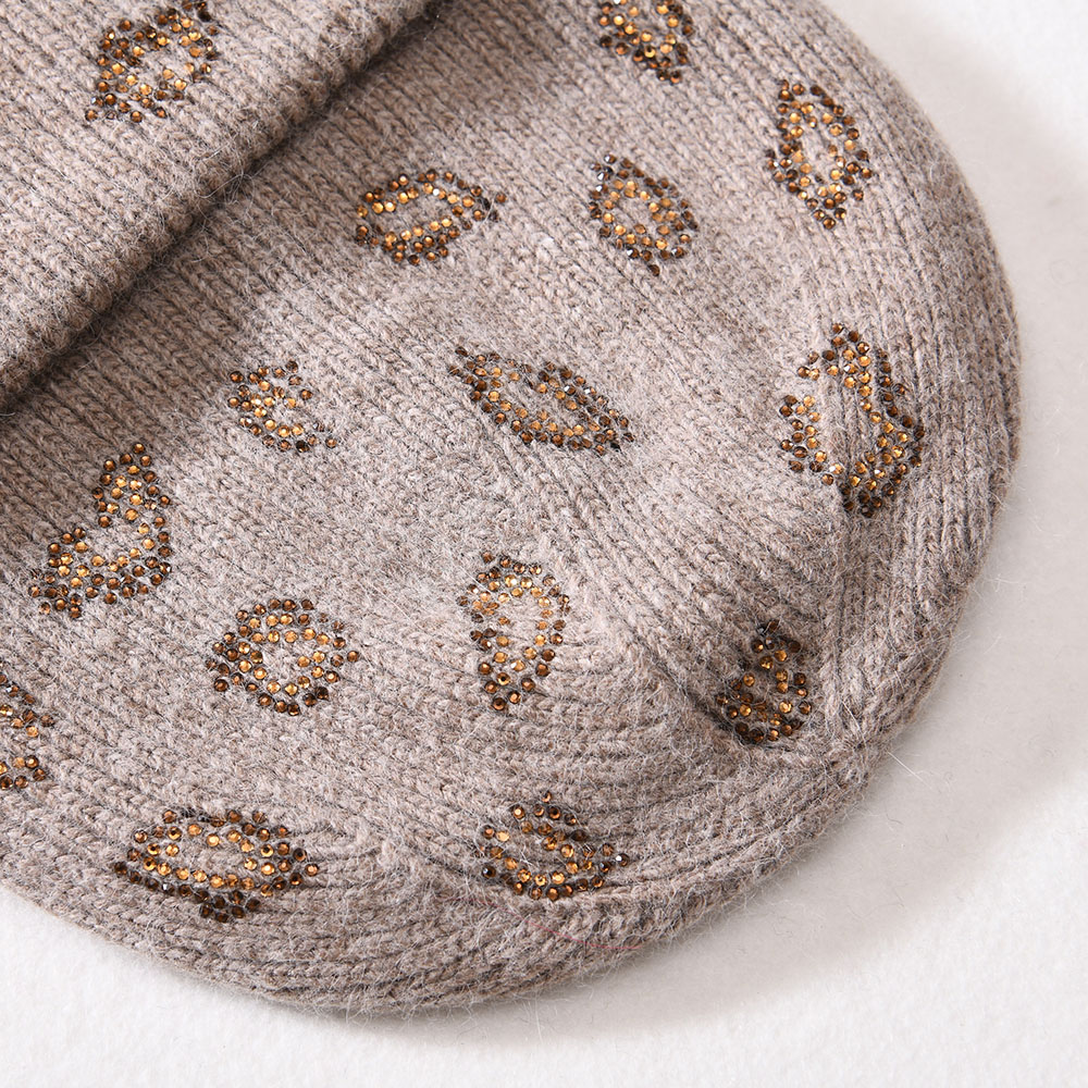 Factory Wholesale Cashmere Knit Beanie Hats Female Double Layer Thick Warm Women Winter Rhinestone Beanie