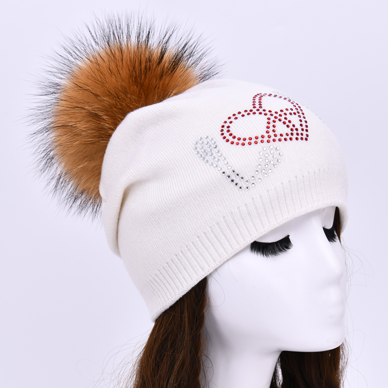 Winter Wholesale New Fashion Knitted Hats Keep Warm Caps With Top Ball Love Letter Winter Woolen Cap 