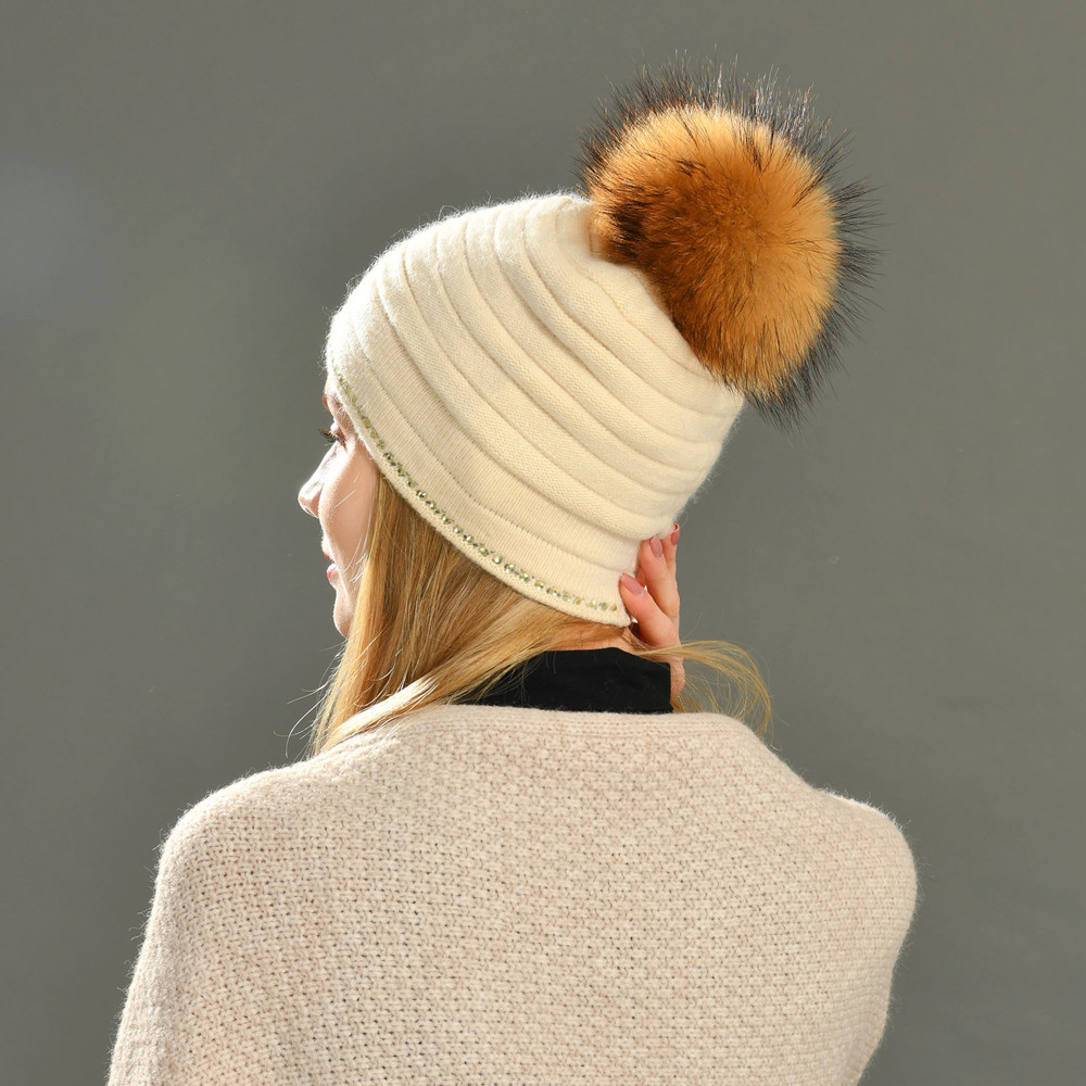 Wholesale Hand Knitted Woolen Caps Monster Pattern Winter Women Ladies Hats With Super Large Pom-pom