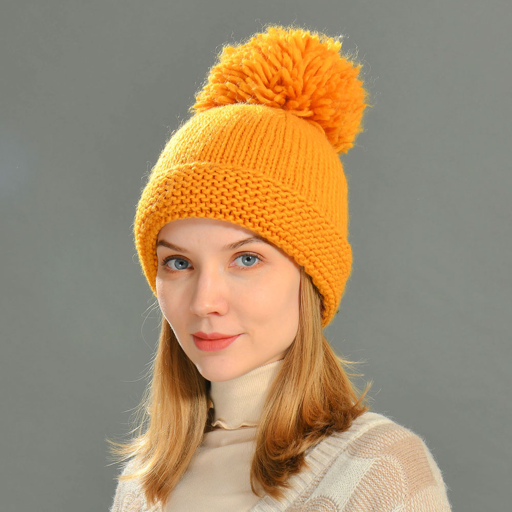 Wholesale Winter Chunky Bobble Cable Warm Beanie Hat Braid Cute Women Winter Knit Beanie Bulk