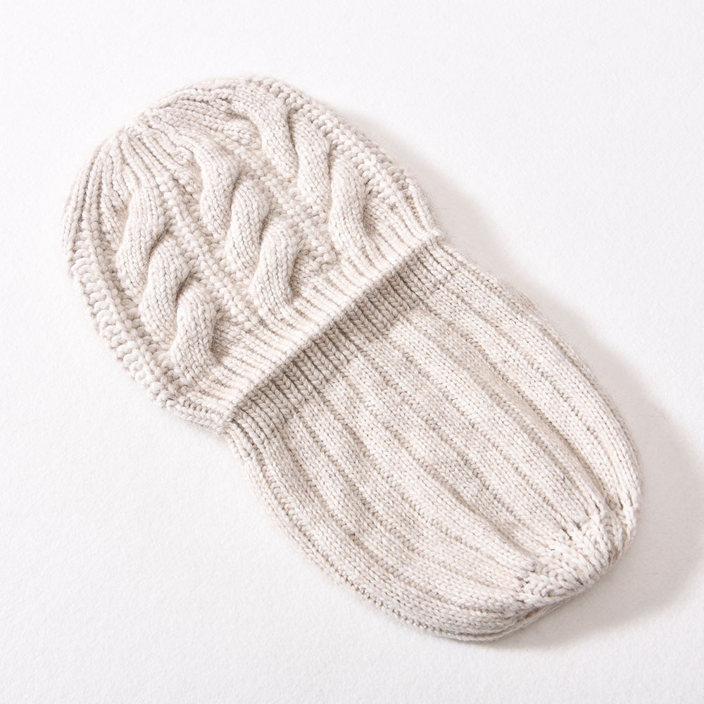 Hot Selling Winter Custom Twist Women Bonnet Fashion Keeping Warm Thick Double Layer Wool Knitted Winter Beanies Women