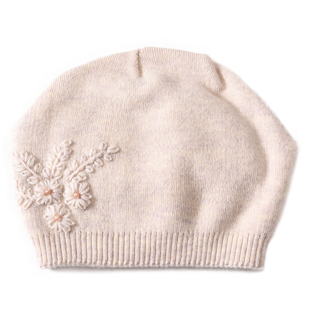 Factory Wholesale Customize Knitted Beanie Hat Women Winter Hat embroidered Plain Beanie