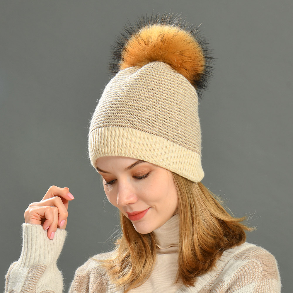 New Design Knit Beanies with Gold Wire Winter Hats for Adults Striped Personal Pom pom Hats