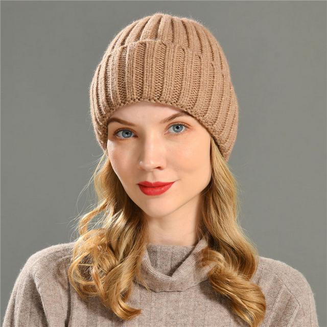 Hot Sale Cheap Beanie Custom Logo Acrylic Beanie Wholesale Knitted Unisex Winter Sport Beanie