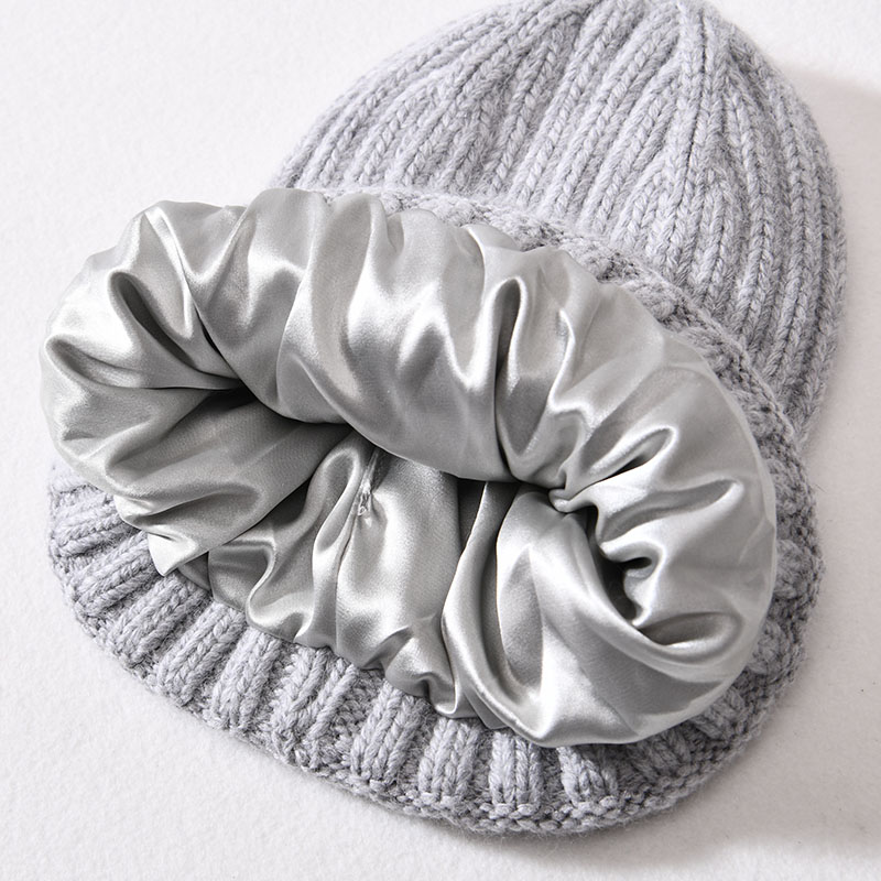 Unisex Knit Hat Custom Good Elastic Satin Lined Beanies Soft Winter Fashion Striped Wholesale Silk Beanie Hat S