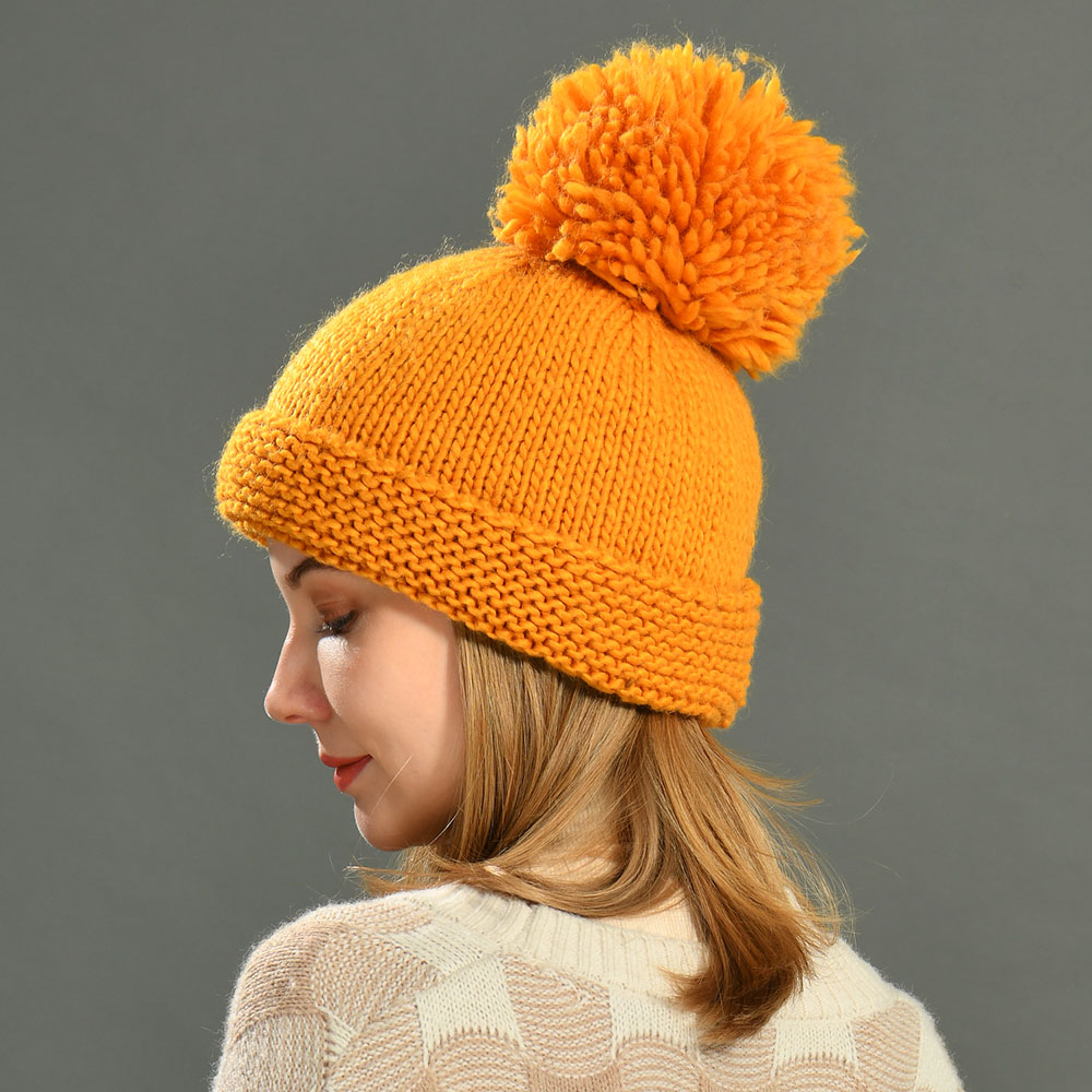 Wholesale Winter Chunky Bobble Cable Warm Beanie Hat Braid Cute Women Winter Knit Beanie Bulk