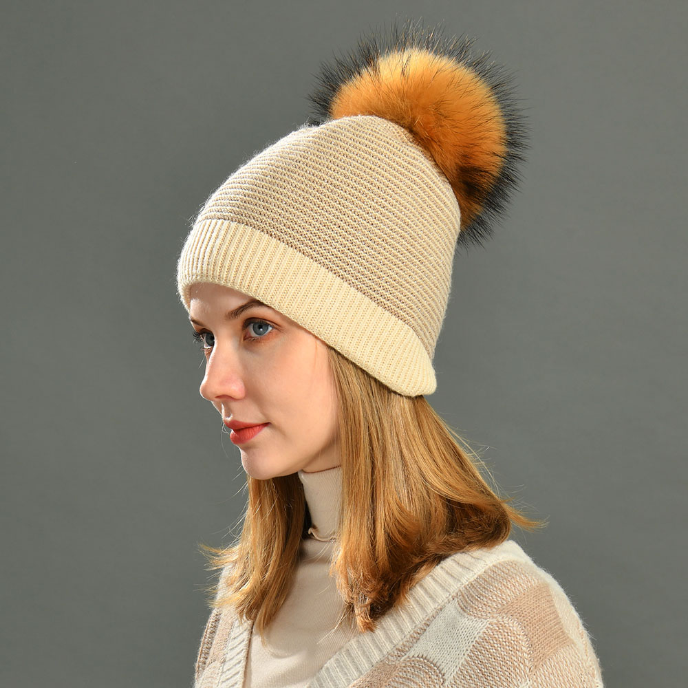 New Design Knit Beanies with Gold Wire Winter Hats for Adults Striped Personal Pom pom Hats