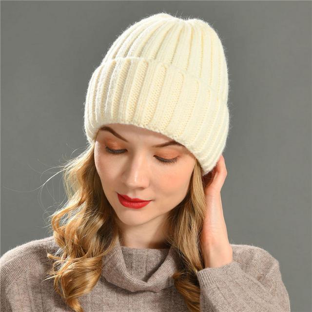 Hot Sale Cheap Beanie Custom Logo Acrylic Beanie Wholesale Knitted Unisex Winter Sport Beanie