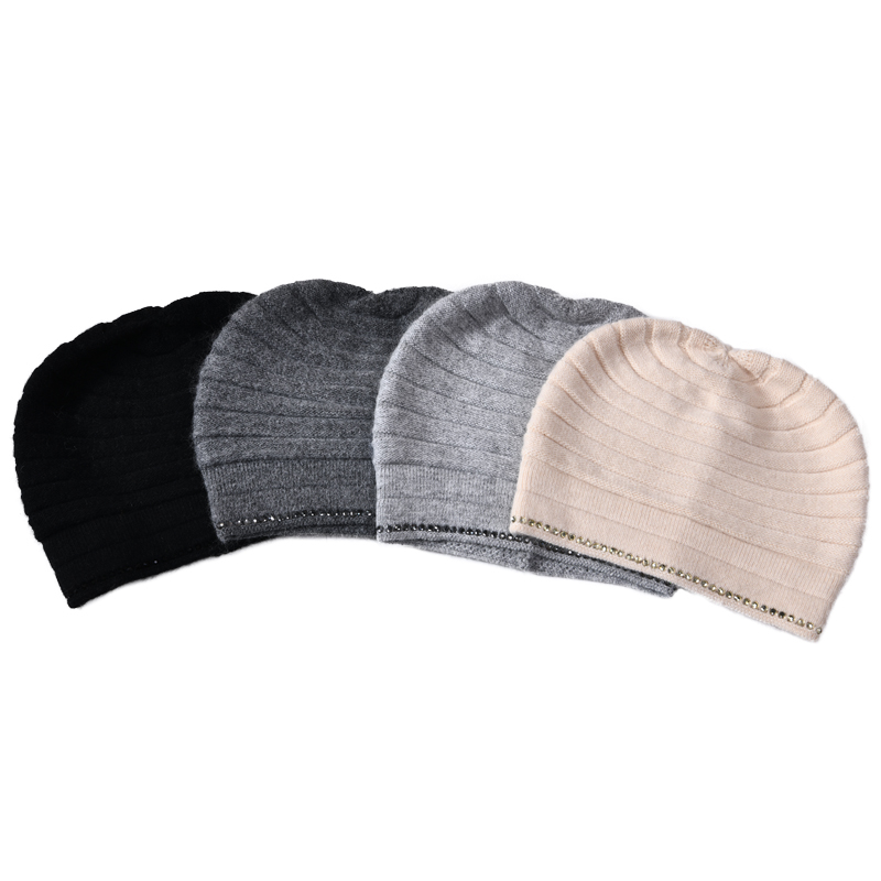 Wholesale Hand Knitted Woolen Caps Monster Pattern Winter Women Ladies Hats With Super Large Pom-pom