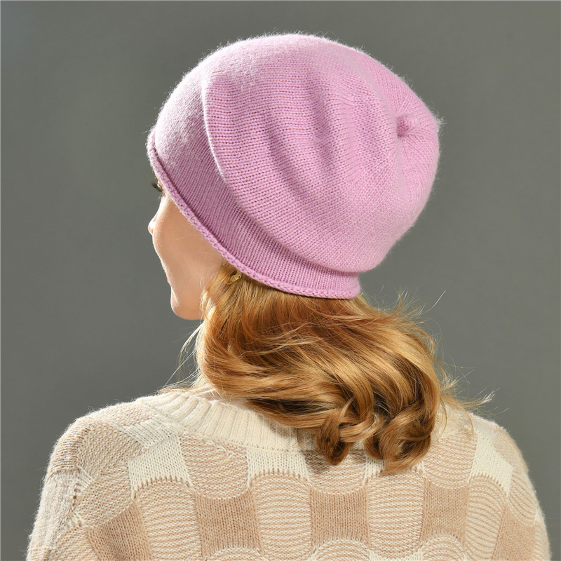 Wholesale Trending Special Design Plain High Quality Winter Cute Women Cashmere Knitted Slouch Beanie 