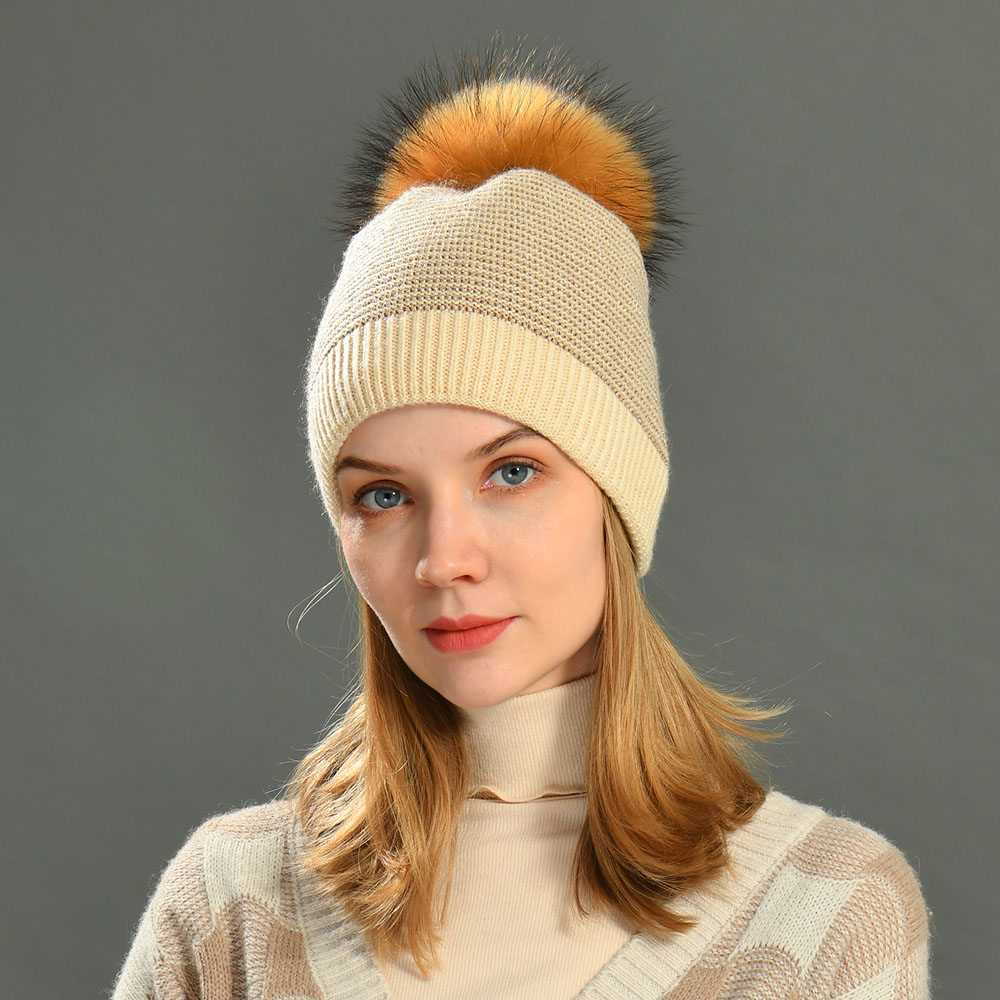 New Design Knit Beanies with Gold Wire Winter Hats for Adults Striped Personal Pom pom Hats