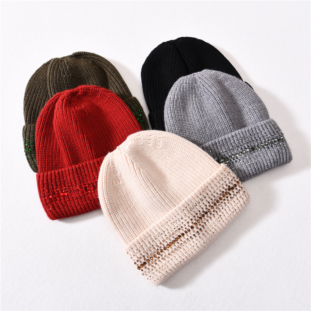Winter Hats for Ladies Girls Beanies Knitted Warm Hat Autumn Female Acrylic Warm Bonnet Rhinestone Wholesale Hats 